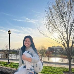 Meet your Posher, María